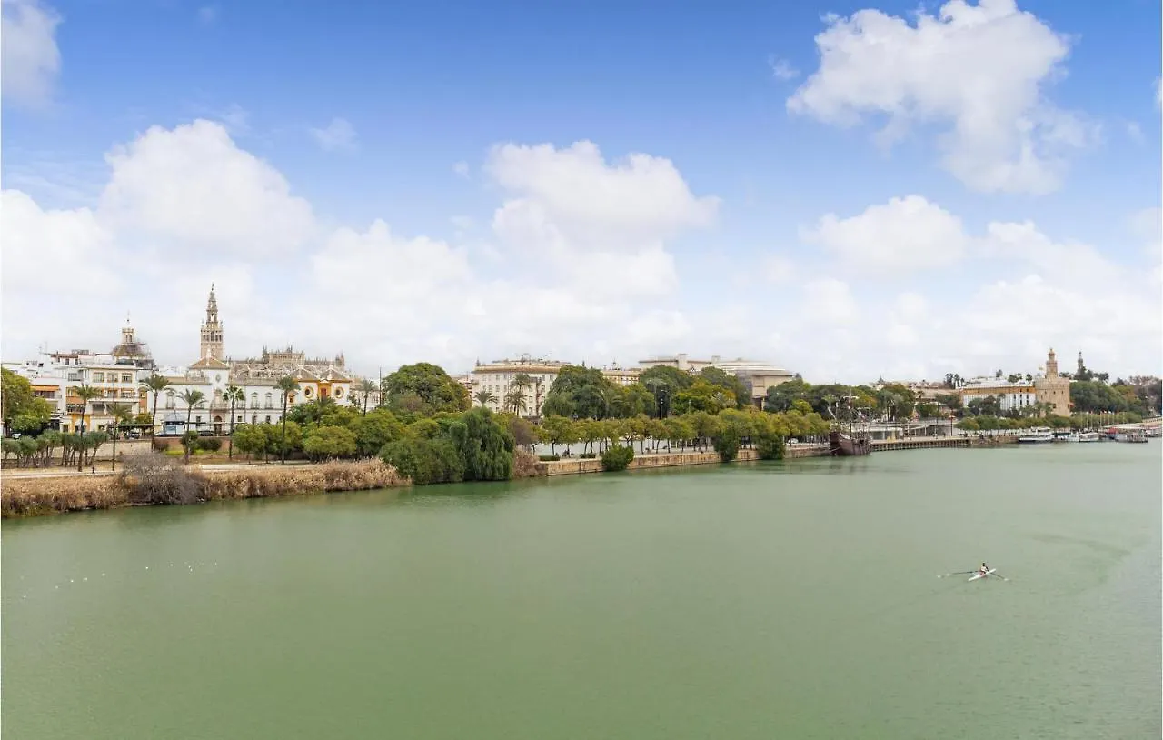 Beautiful Apartment In Sevilla With Wifi Spanien