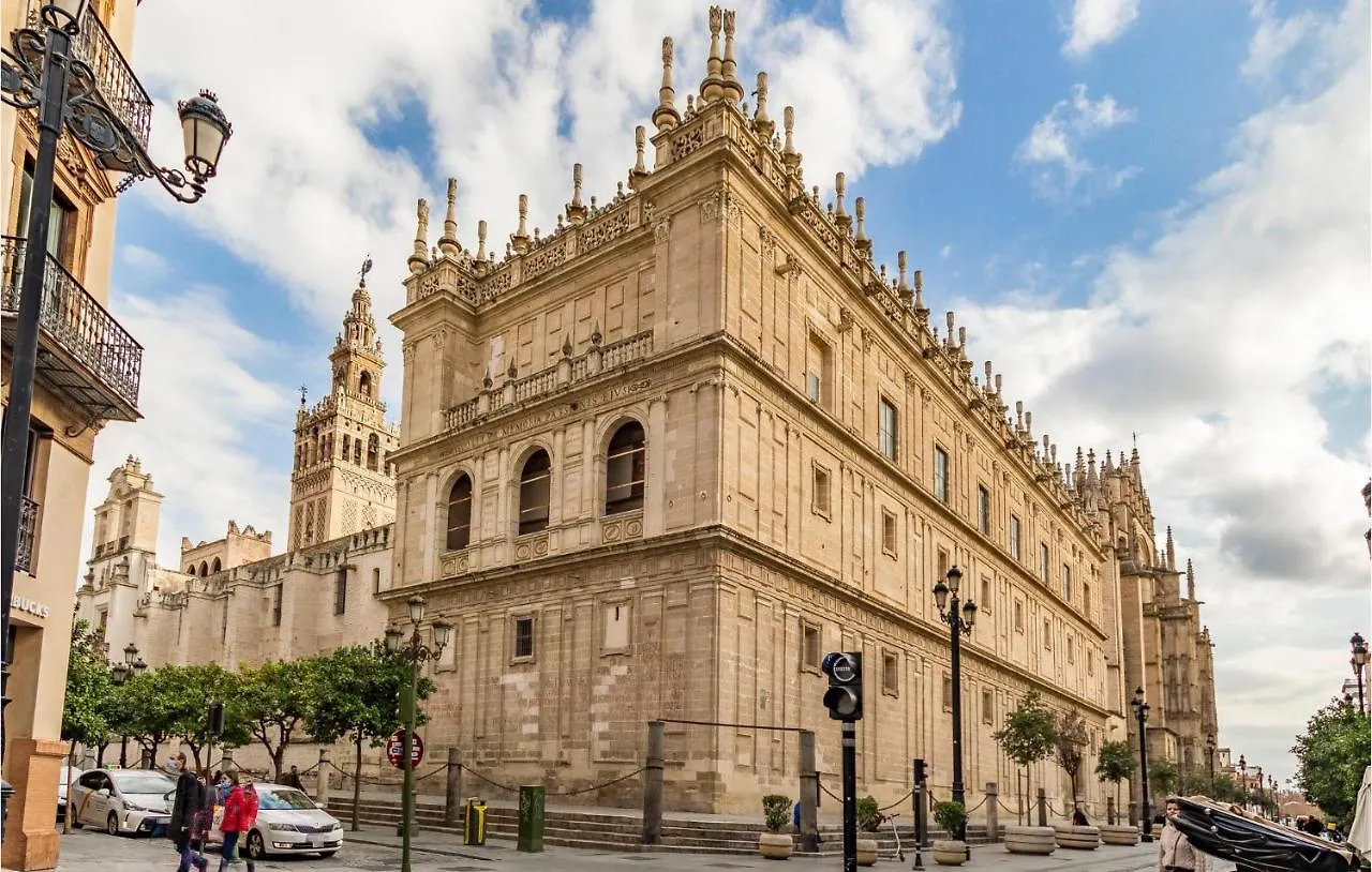 Beautiful Apartment In Sevilla With Wifi